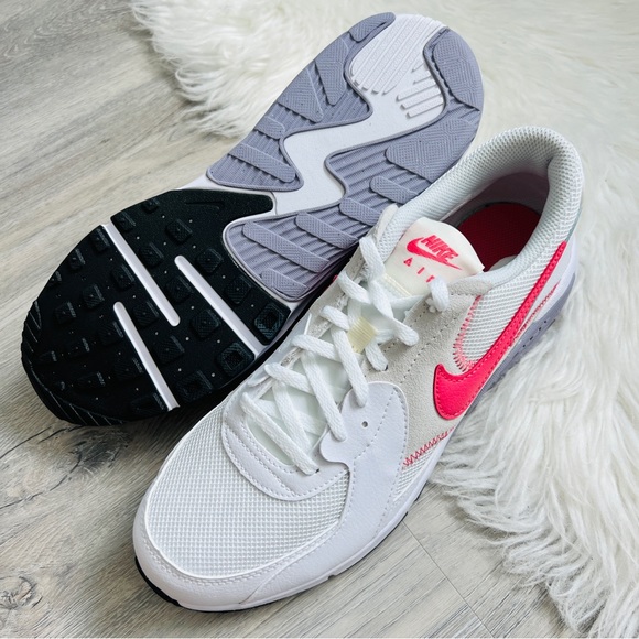 NWT Nike Air Max Excee Women’s Shoes - Picture 3 of 7